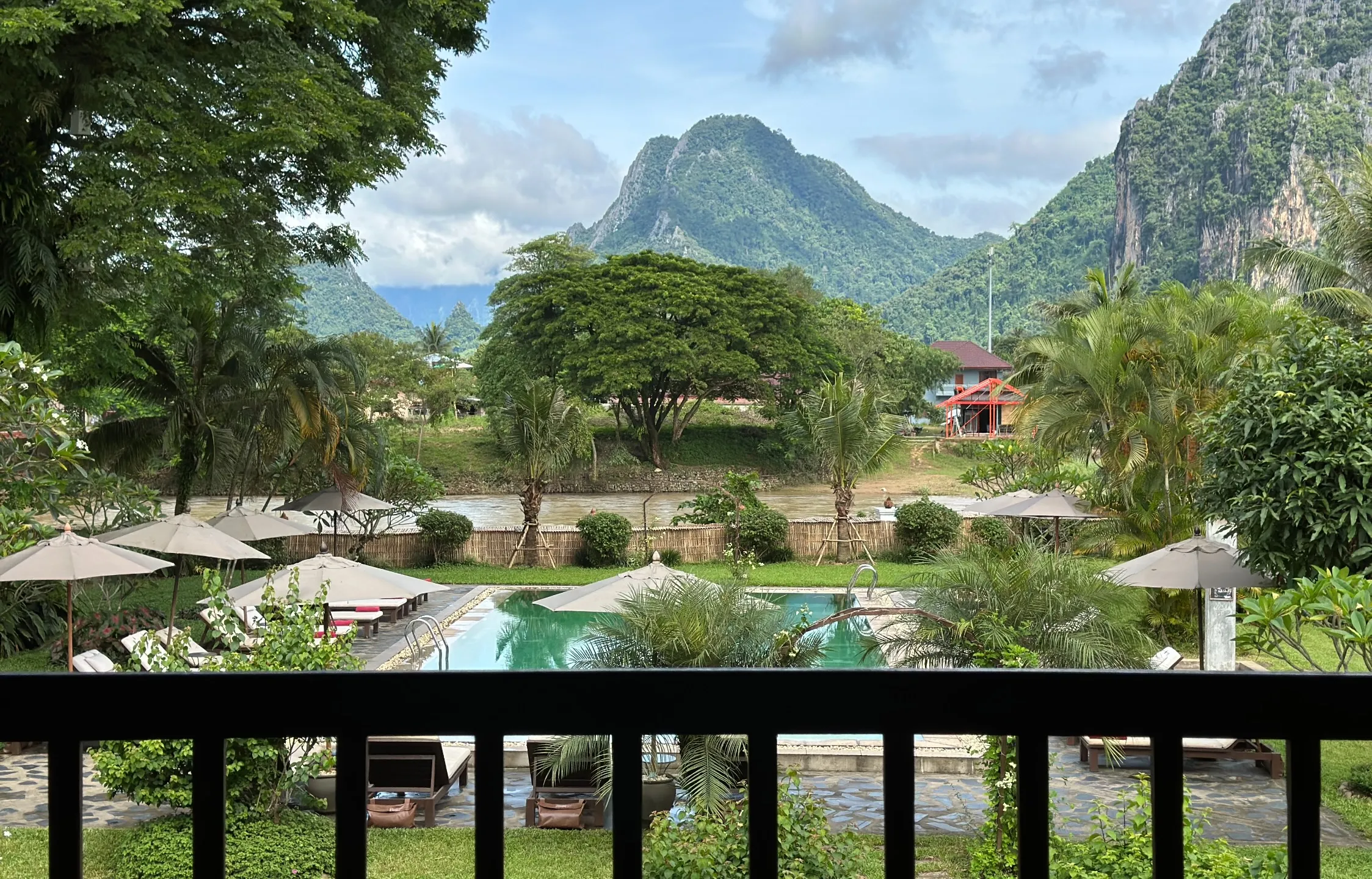 서울에서 신나게 떠나는 동남아 여행 - 여행 비용 약 50만원!