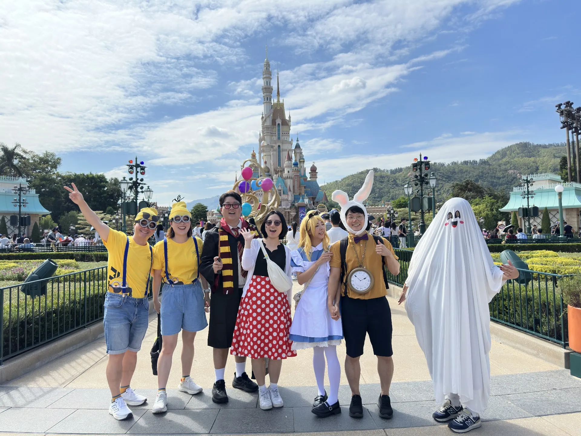 디즈니랜드 할로윈 경험기: 서울 출발, 디즈니랜드 여행, 약 200만원