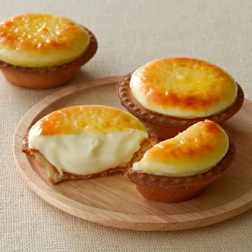 삿포로 치즈타르트 여행 - 출발지: 한국, 도착지: 삿포로, 대략적 비용: N/A